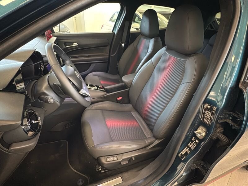 Alfa Romeo   145CV Mhev aut SPECIALE