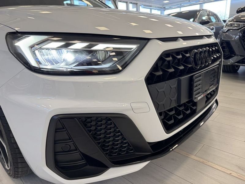 Audi   30 TFSI S tronic S line edition