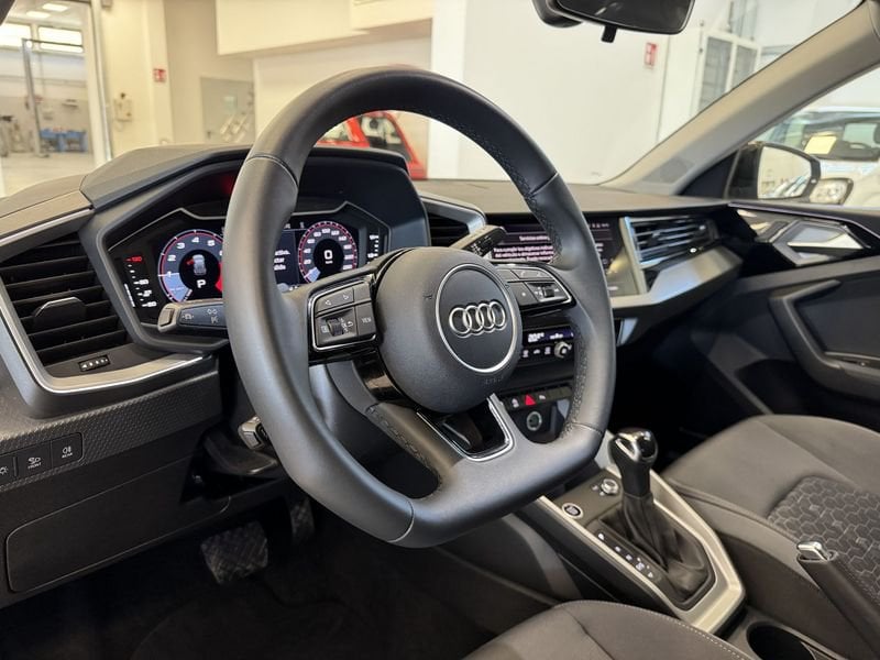 Audi   30 TFSI S tronic S line edition