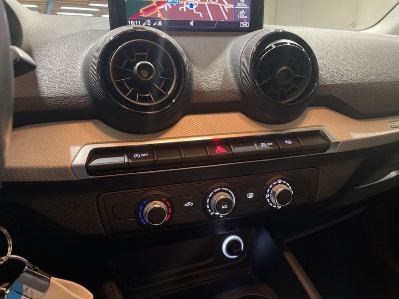 Audi Q2  2.0 TDI quattro S tronic Business