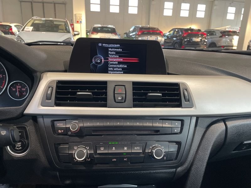 BMW   Touring 318 d Business aut