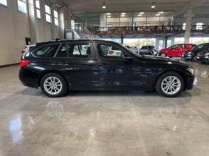 BMW   Touring 318 d Business aut