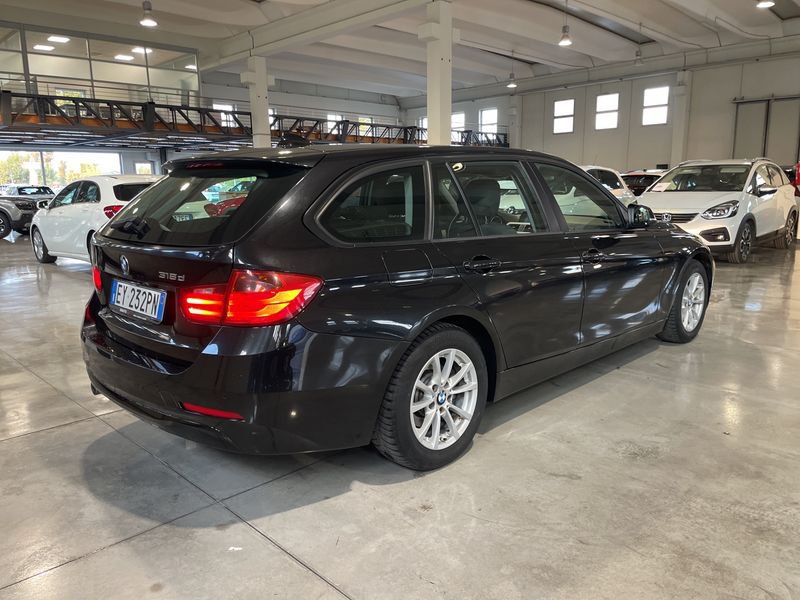 BMW   Touring 318 d Business aut