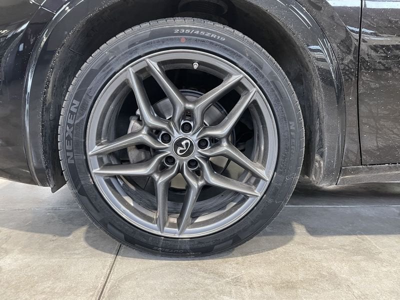 Infiniti Q30  Infiniti Q30 1.5 d Sport