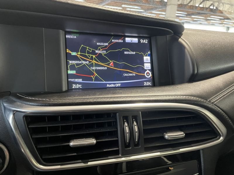 Infiniti Q30  Infiniti Q30 1.5 d Sport