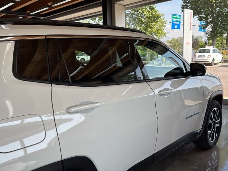 Jeep   1.3 T4 PHEV 190cv Limited 4xe Auto