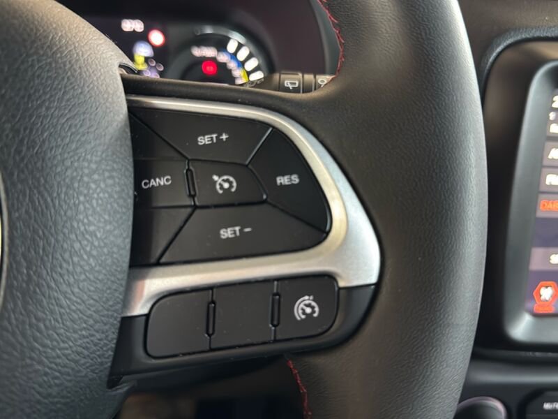 Jeep   1.3 T4 PHEV 240cv Trailhawk 4xe Auto