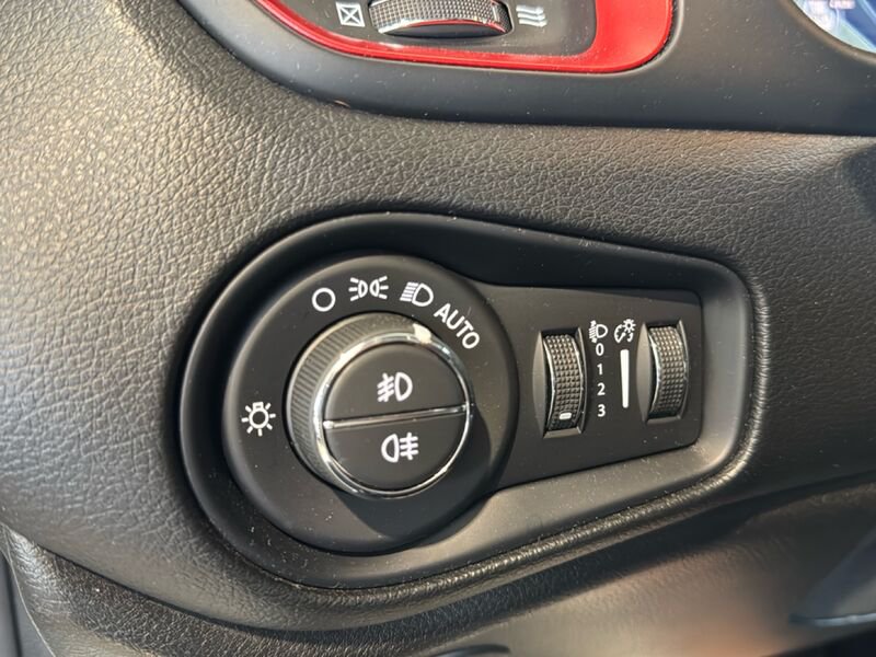 Jeep   1.3 T4 PHEV 240cv Trailhawk 4xe Auto