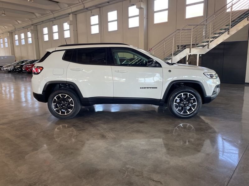 Jeep Compass  Compass 1.3 Turbo T4 240 CV PHEV AT6 4xe Trailhawk