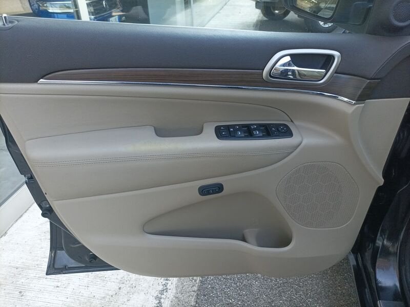 Jeep Grand Cherokee  Grand Cherokee 3.0 crd (mjt II) V6 Overland 250cv auto