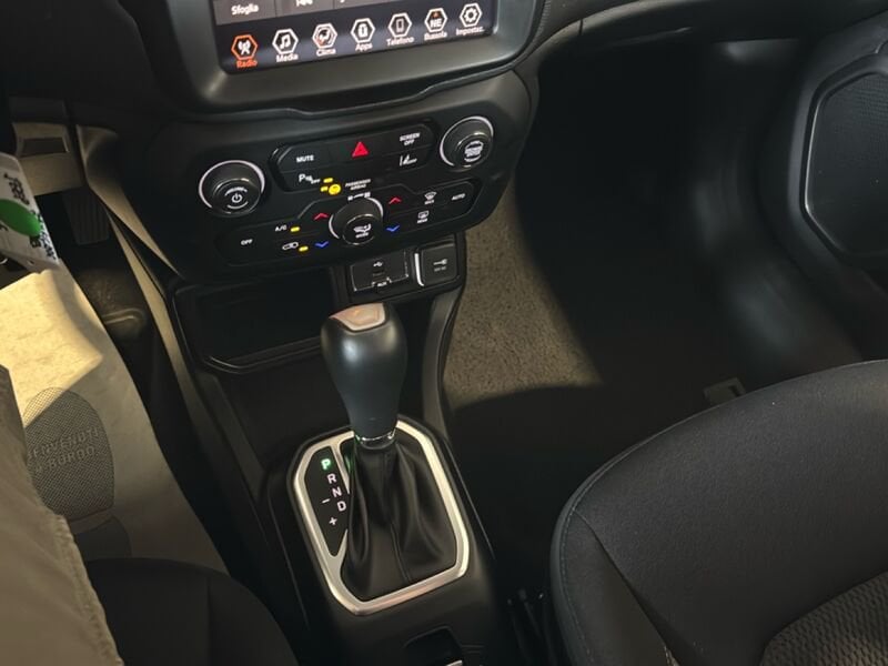 Jeep Renegade  Renegade 1.5 turbo t4 mhev Limited 2wd 130cv dct