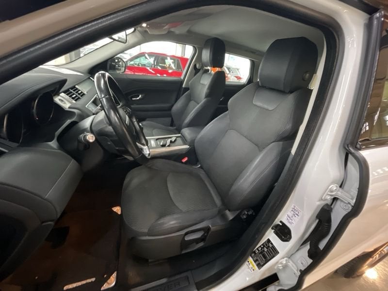 Land Rover Range Rover Evoque  2.0 eD4 5p. SE Dynamic