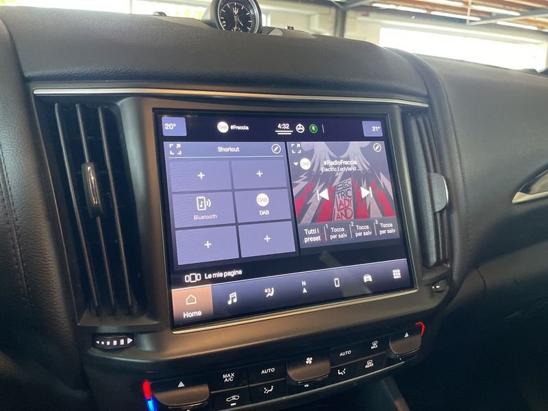 Maserati Levante  330 CV MHEV GT
