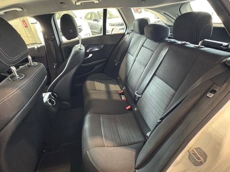 Mercedes-Benz   C SW 180 d (bt) Business auto