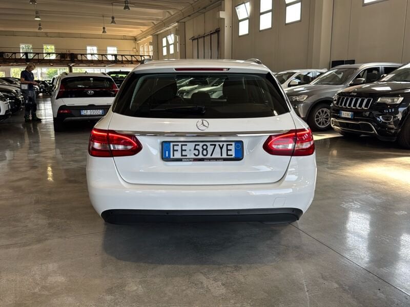 Mercedes-Benz   C SW 180 d (bt) Business auto