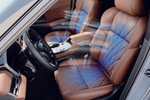Mitsubishi   2.4L PHEV INSTYLE