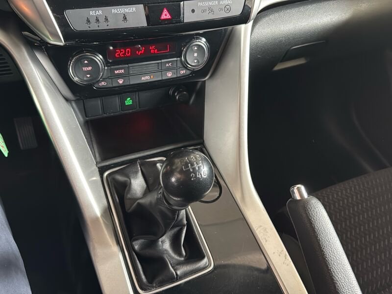 Mitsubishi Eclipse Cross  Eclipse Cross 1.5 t Invite 2wd my20