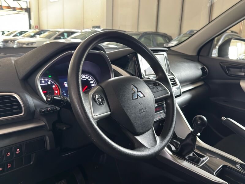 Mitsubishi Eclipse Cross  Eclipse Cross 1.5 t Invite 2wd my20