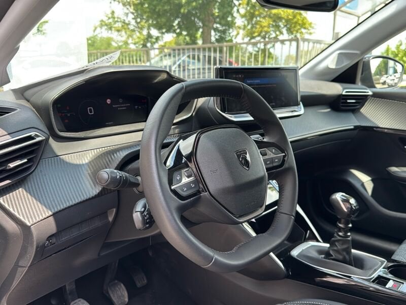 Peugeot 208  208 1.2 puretech Allure s&s 100cv