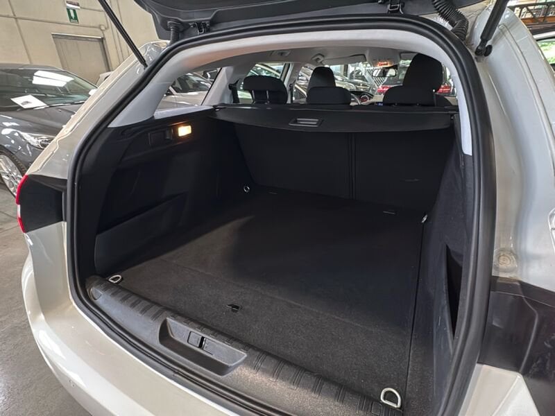 Peugeot 308  308 SW 1.2 puretech t Active Pack s&s 130cv my20