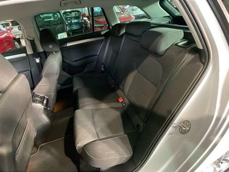 Skoda Superb  2.0 TDI SCR 110KW EXECUTIVE DSG
