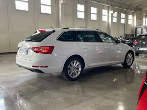 Skoda Superb  2.0 TDI SCR 110KW EXECUTIVE DSG