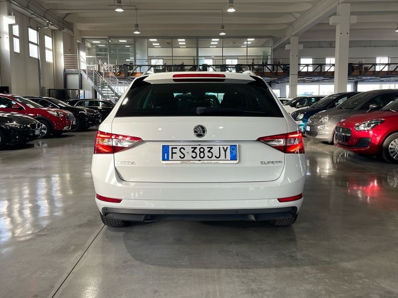 Skoda Superb  2.0 TDI SCR 110KW EXECUTIVE DSG