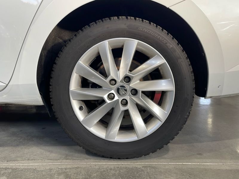 Skoda Superb  2.0 TDI SCR 110KW EXECUTIVE DSG