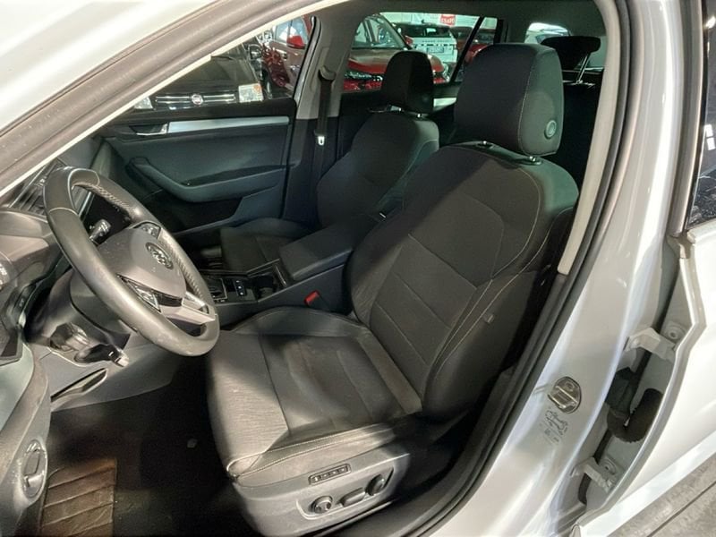 Skoda Superb  2.0 TDI SCR 110KW EXECUTIVE DSG