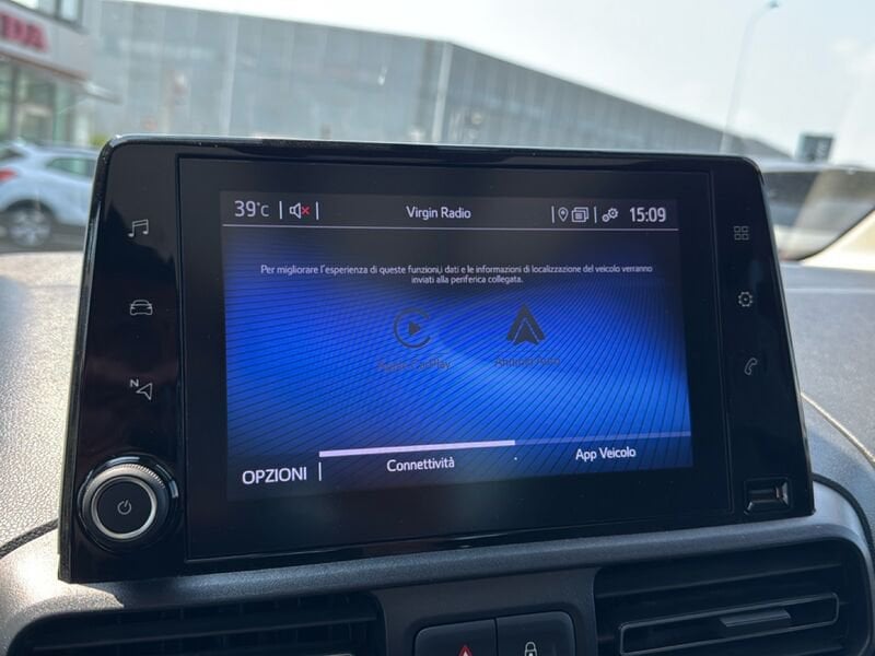 Toyota   1.2P 130Cv S&S A/T L2 D Luxury Tetto