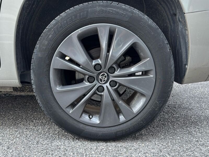 Toyota   1.2P 130Cv S&S A/T L2 D Luxury Tetto