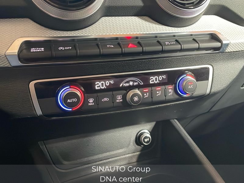 Audi Q2  1.0 30 TFSI S-LINE