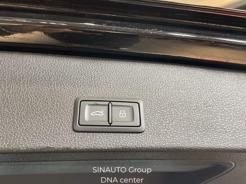 Audi Q2  1.0 30 TFSI S-LINE